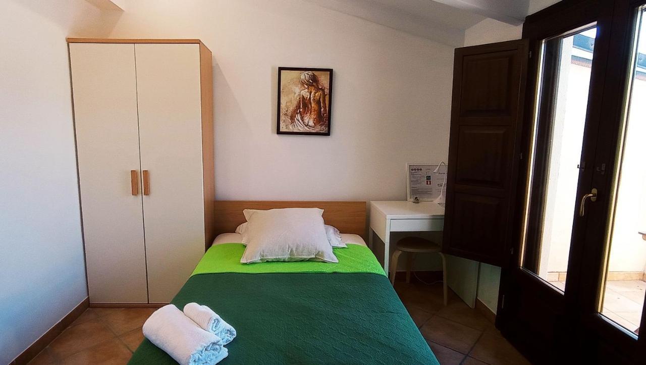 Residence E B&B Villamirella パリヌロ エクステリア 写真