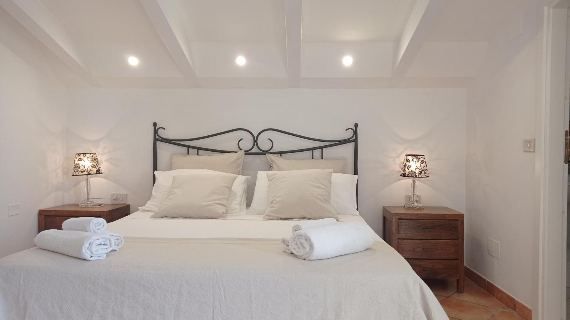 Residence E B&B Villamirella パリヌロ エクステリア 写真