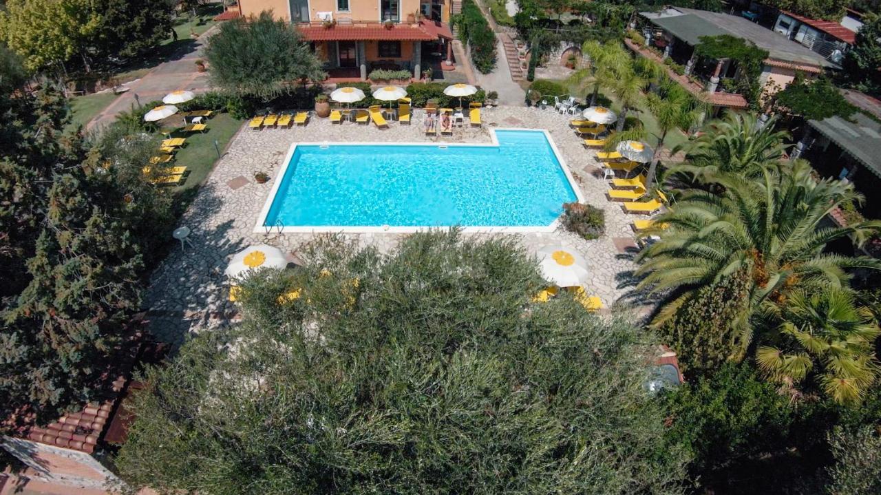 Residence E B&B Villamirella パリヌロ エクステリア 写真
