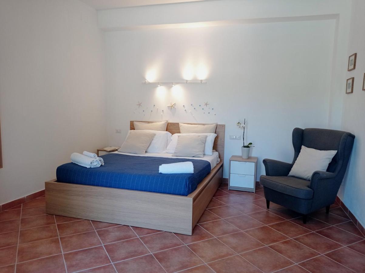Residence E B&B Villamirella パリヌロ エクステリア 写真