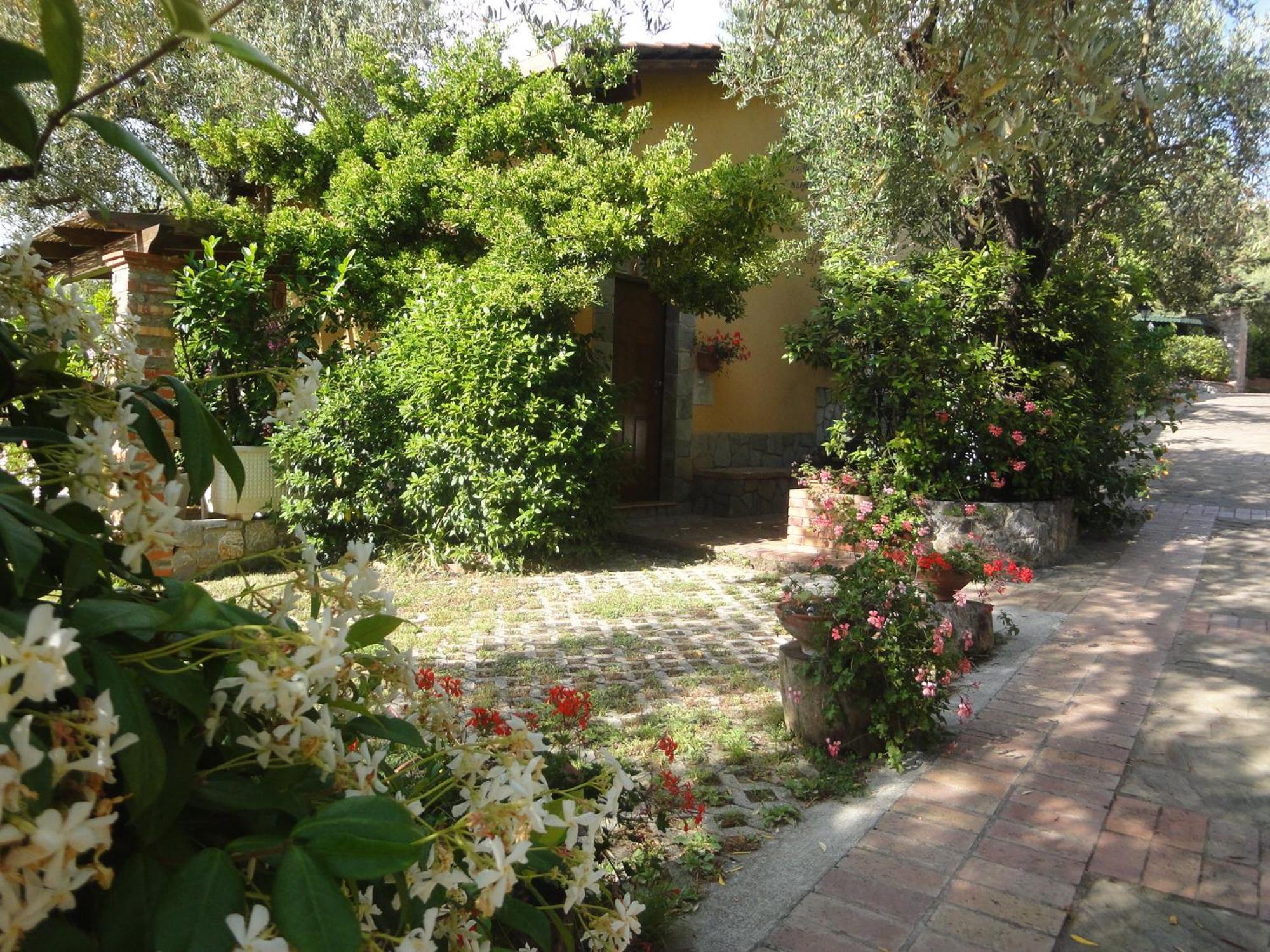 Residence E B&B Villamirella パリヌロ エクステリア 写真