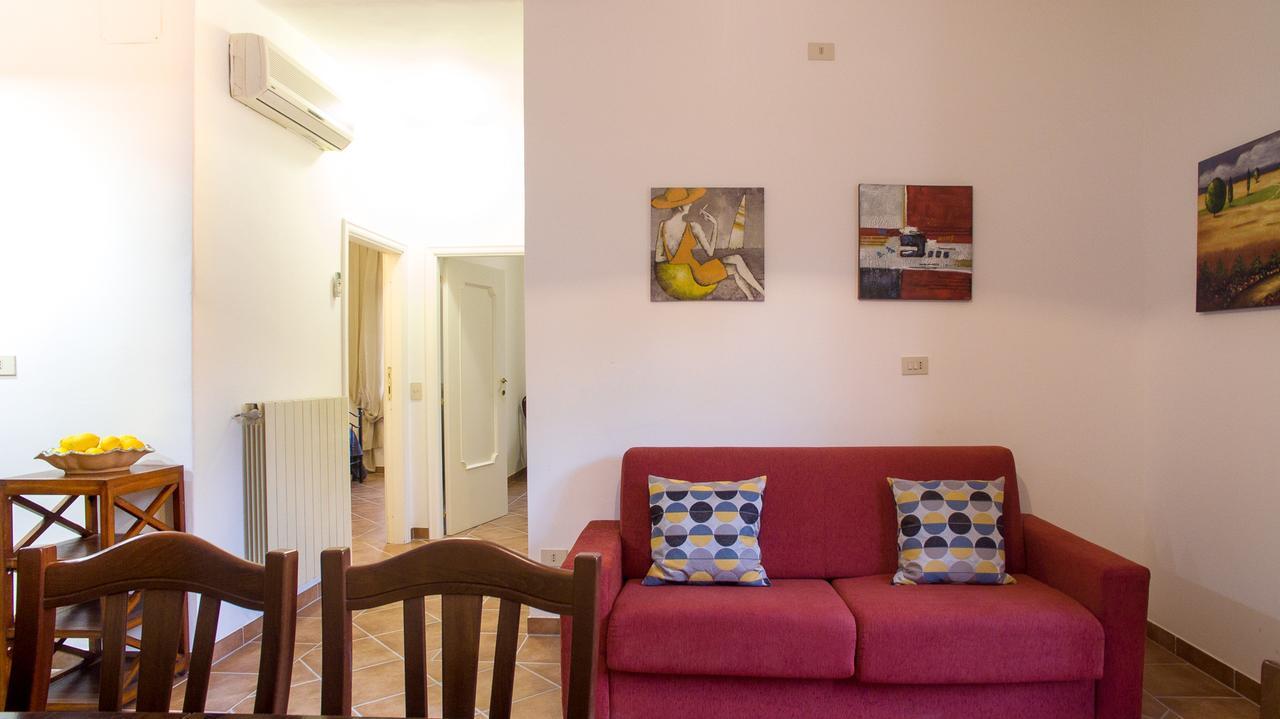 Residence E B&B Villamirella パリヌロ エクステリア 写真