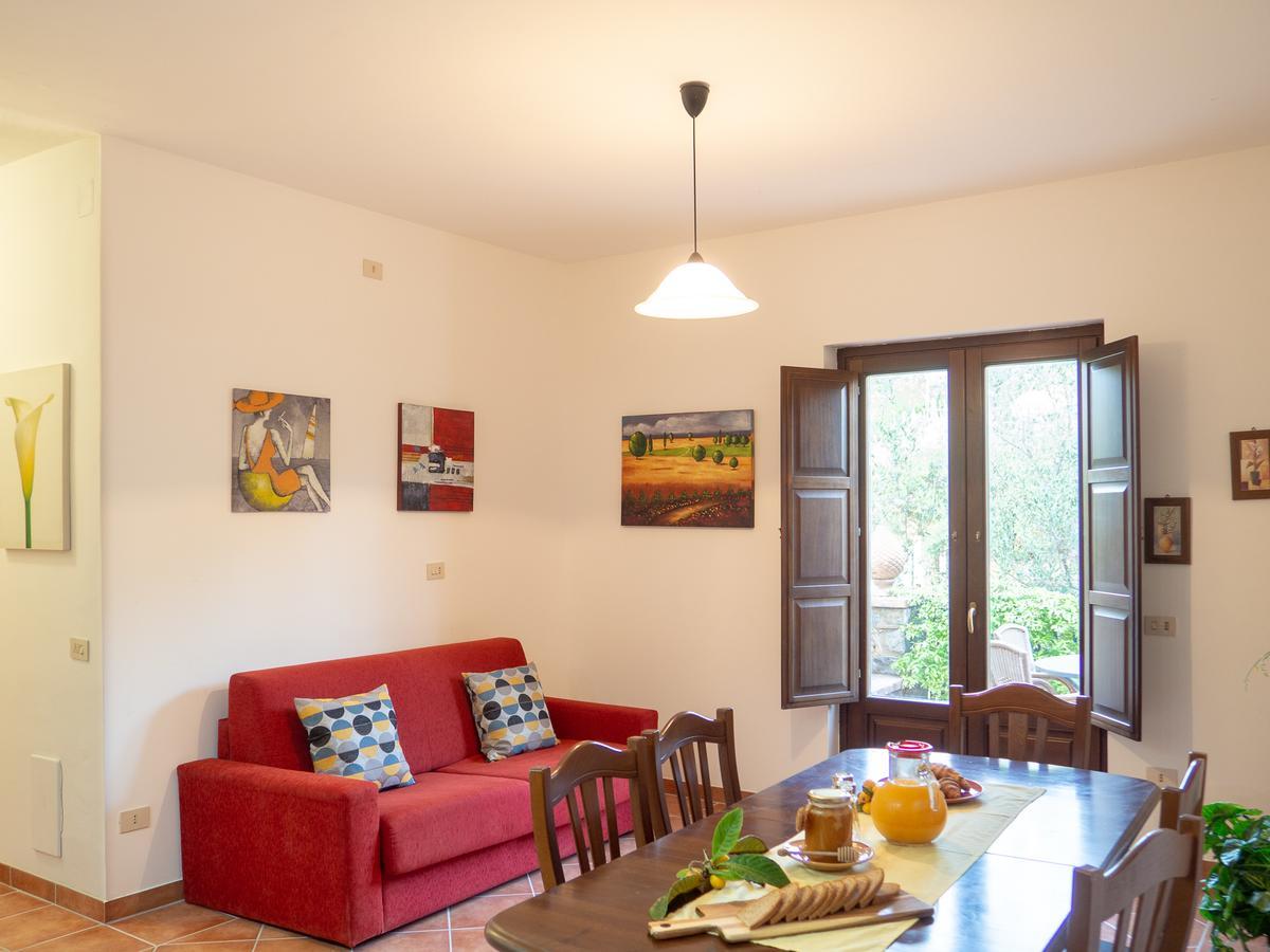 Residence E B&B Villamirella パリヌロ エクステリア 写真
